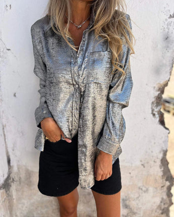 Silberner Damen Metallic Blazer, Party Jacke, Größe 5XL, mit langen Ärmeln, Kragen und eleganter Textur.